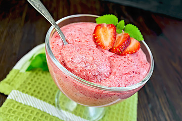 Image showing Jelly air strawberry in glass bowl on board