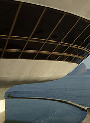 Image showing Oscar Niemeyer’s Niterói Contemporary Art Museum