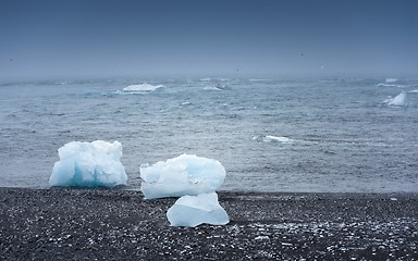 Image showing Icebergs at glacier lagoon 