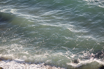 Image showing Turquoise sea waves near the shoreline