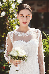 Image showing Ready to throw the bouquet