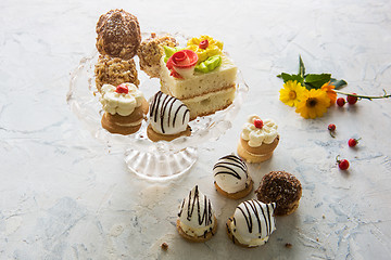 Image showing Different cakes composition