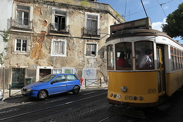 Image showing EUROPE PORTUGAL LISBON TRANSPORT FUNICULAR TRAIN