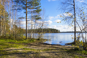 Image showing Autumn nature, forest lake