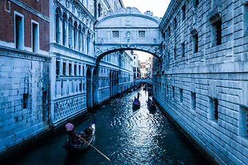 Image showing Bridge of Sighs in Venice