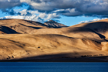 Image showing Himalayas and Lake Tso Moriri on sunset. Ladakh