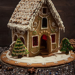 Image showing Homemade gingerbread house