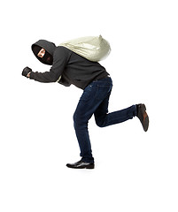 Image showing Thief run away with bag