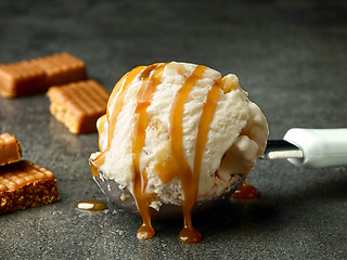 Image showing ice cream with caramel sauce