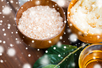 Image showing close up of himalayan pink salt and body scrub