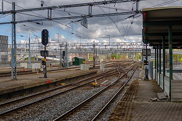 Image showing Railway station from above