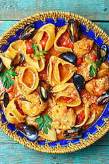 Image showing seafood sauce and mussels