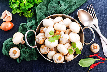 Image showing raw mushrooms