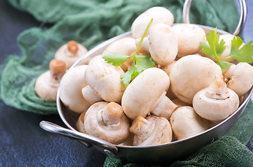 Image showing raw mushrooms