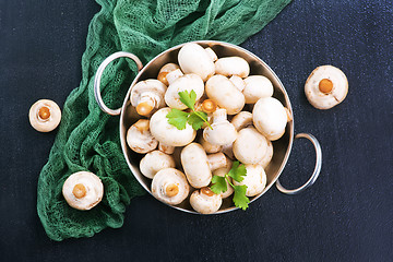 Image showing raw mushrooms