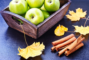 Image showing apples and cinnamon