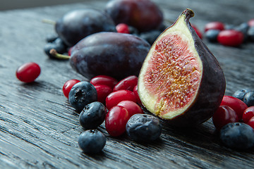 Image showing healthy plums, berries and figs