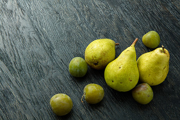 Image showing fresh green pears