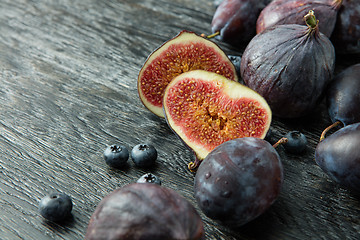 Image showing healthy fruits and berries