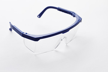 Image showing Protective glasses with transparent lenses