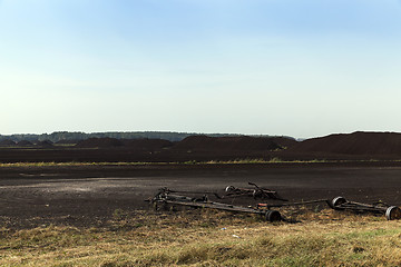 Image showing extraction of peat