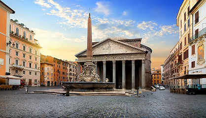 Image showing Pantheon and fountain