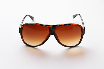 Image showing Leopard-rim sunglasses on white background