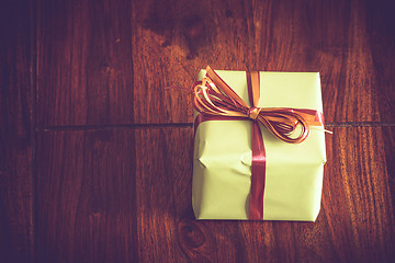 Image showing Green gift with a ribbon