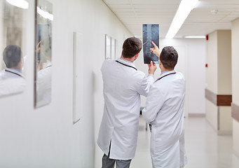 Image showing medics with spine x-ray scan at hospital