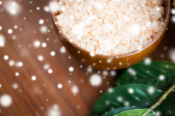 Image showing close up of himalayan pink salt in wooden bowl