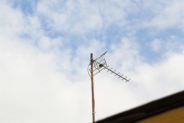 Image showing old TV antenna
