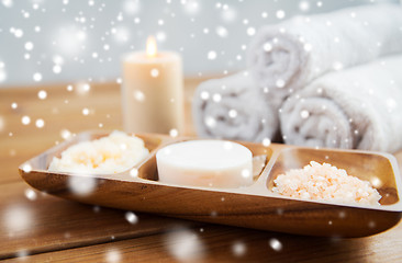 Image showing soap, himalayan salt and body scrub in bowl