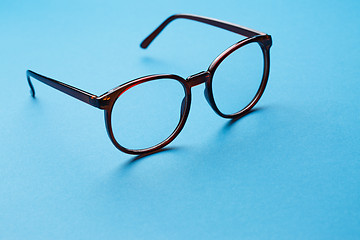 Image showing Round glasses with transparent lenses