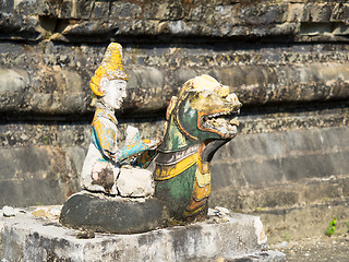 Image showing Broken, religious figurine in Mrauk U, Myanmar