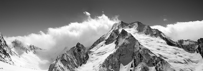 Image showing Black and white mountain panorama in clouds