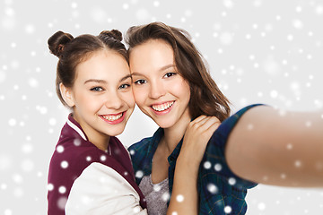 Image showing happy smiling pretty teenage girls taking selfie