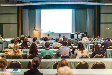 Image showing Audience in lecture hall participating at business conference.