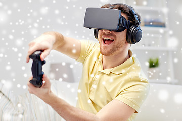 Image showing man in virtual reality headset with controller