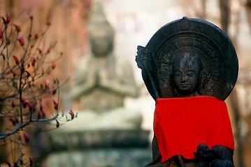 Image showing Two buddha statues