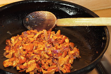 Image showing cooking chanterelle