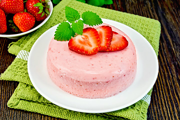 Image showing Panna cotta strawberry on green napkin