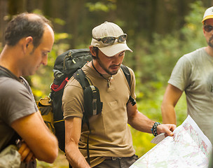 Image showing Hiking group makes plans