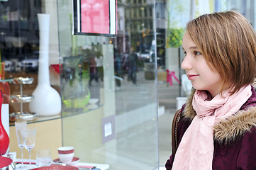 Image showing Teenage girl shopping