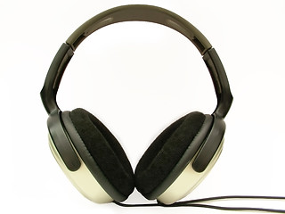 Image showing headphones