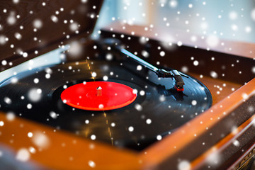 Image showing close up of vintage record player with vinyl disc