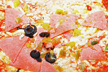 Image showing Pizza with ham closeup