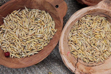 Image showing Wheat in a wooden bowl