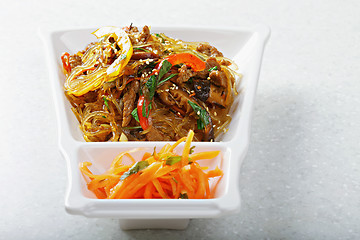 Image showing Glass rice noodles served with beef