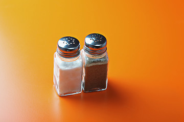 Image showing Salt and pepper