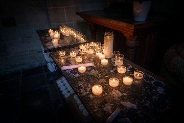 Image showing Burning candles closeup